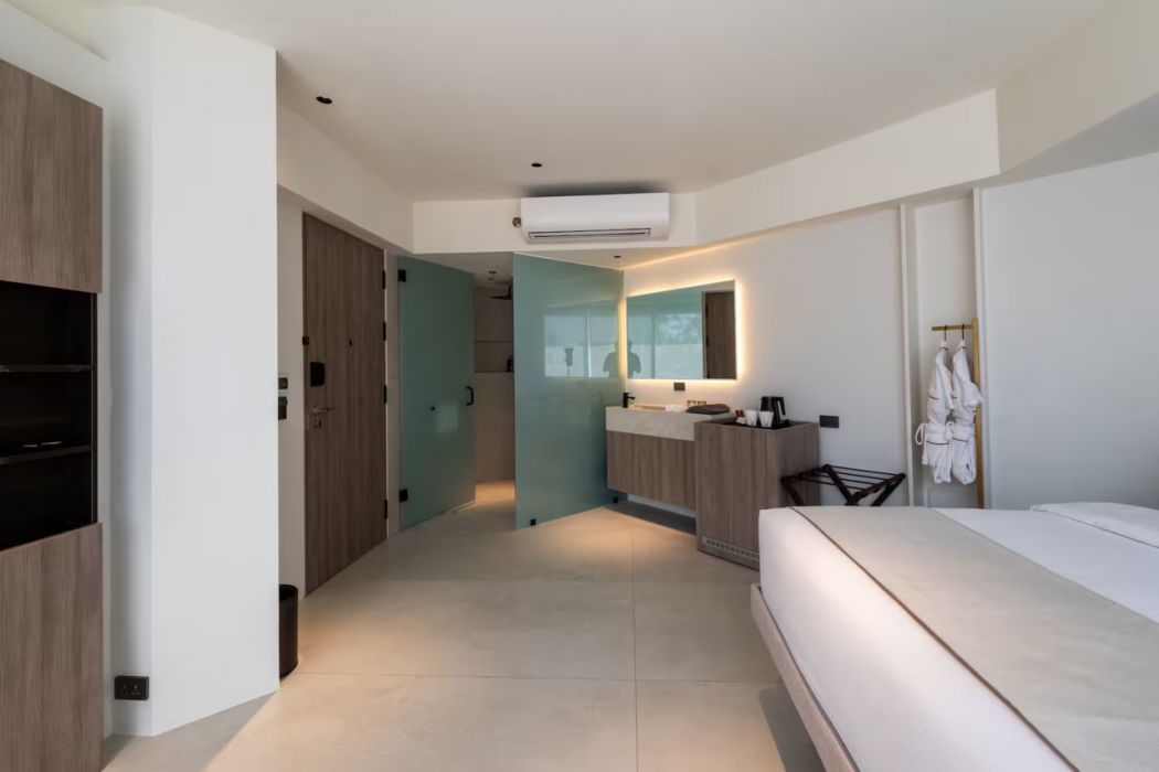 Ramada Encore by Wyndham Boracay White Beach 8/28
