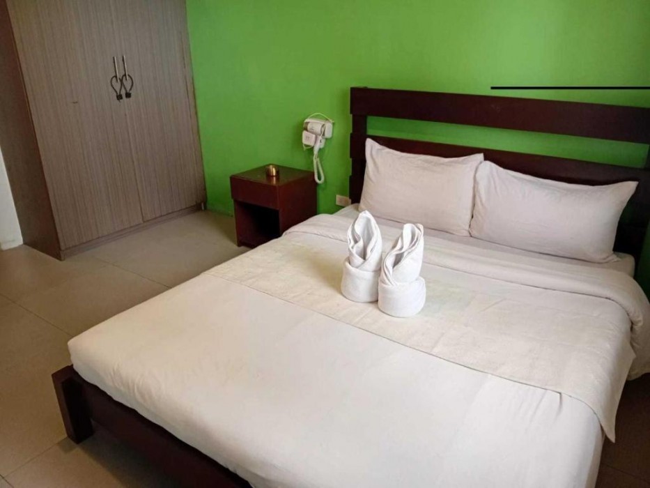 Shandong Residences 12/34