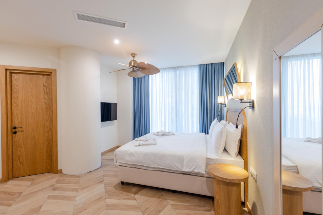 MiraMar Luxury Residences 31/86