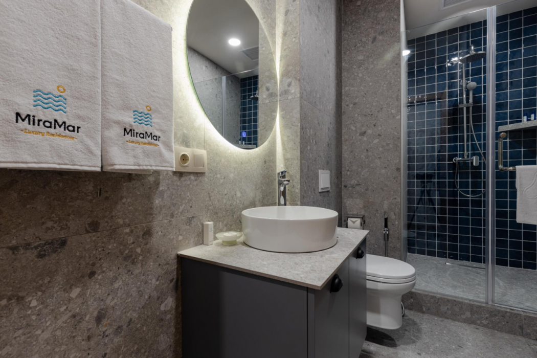 MiraMar Luxury Residences 25/86