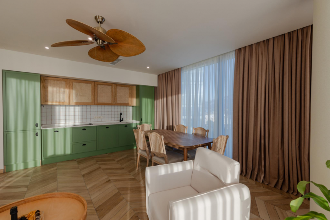 MiraMar Luxury Residences 50/86