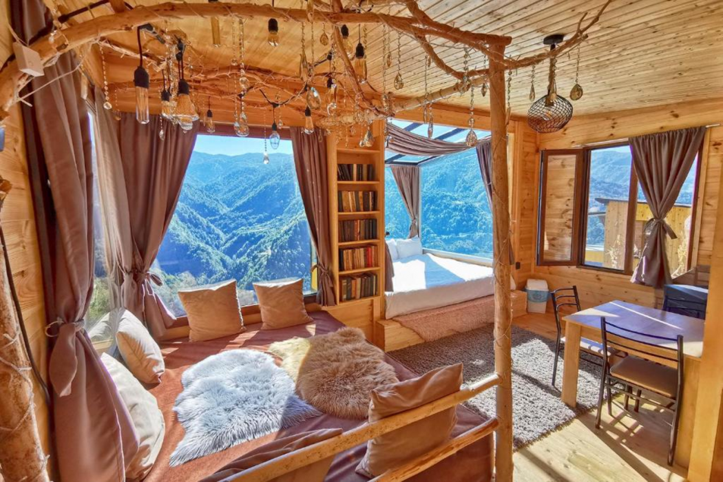 Eco House Merisi Hotel and Restaurant 32/41