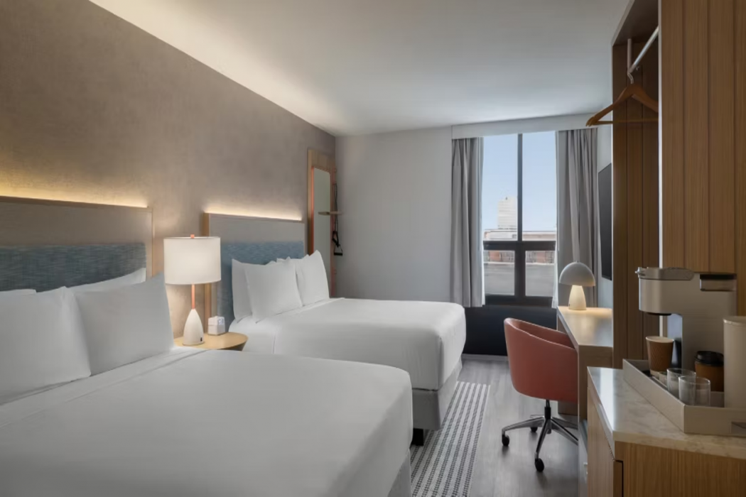 EVEN Hotel Detroit North - Troy 8/20