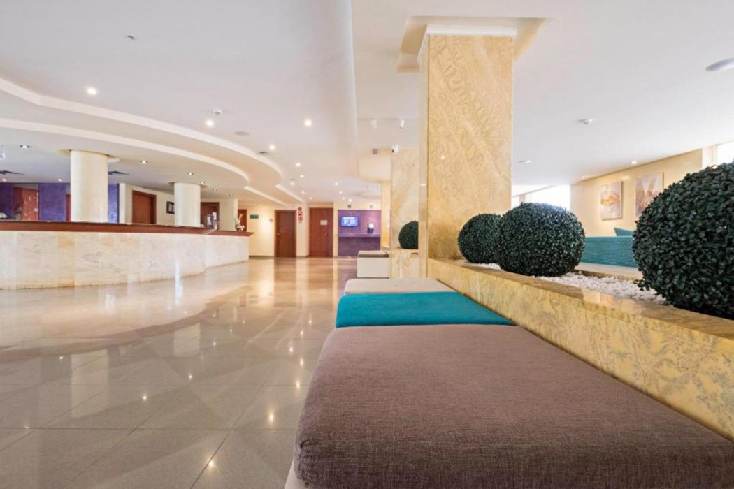 Lobby at Azuline Hotel Bahamas and Bahamas II, LLUCMAJOR