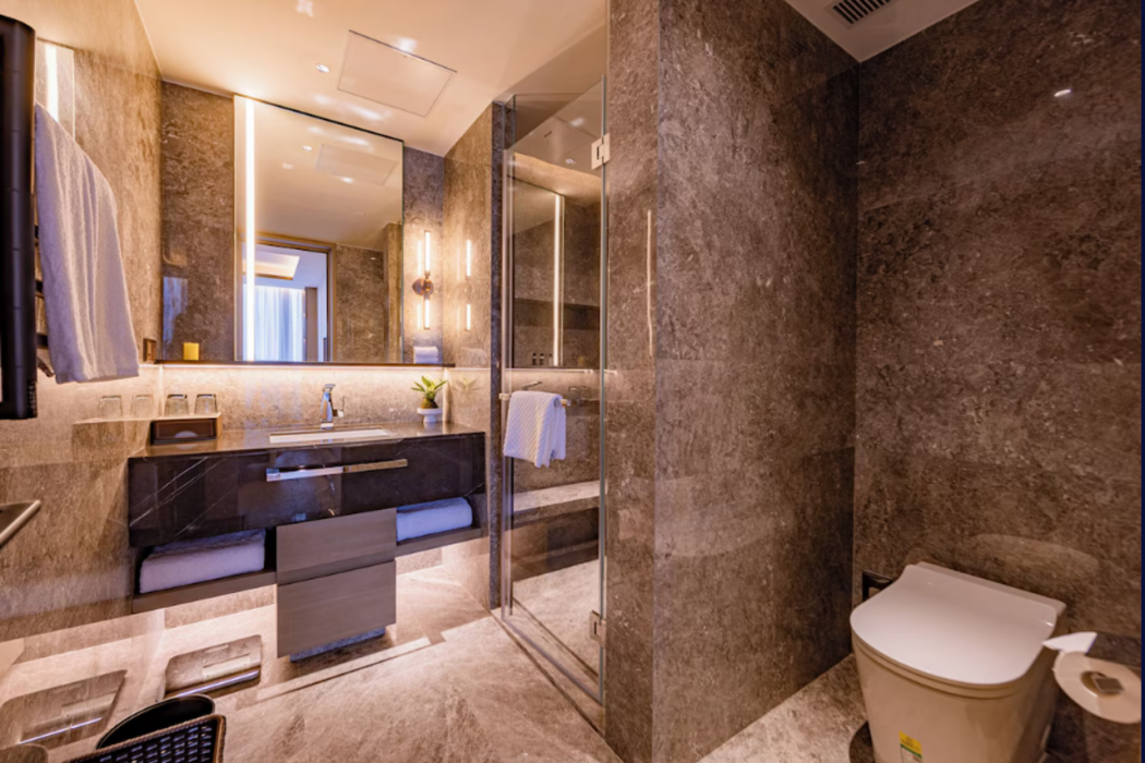J Residence (Xiancun Metro Station Zhujiang New Town Guangzhou) 40/45