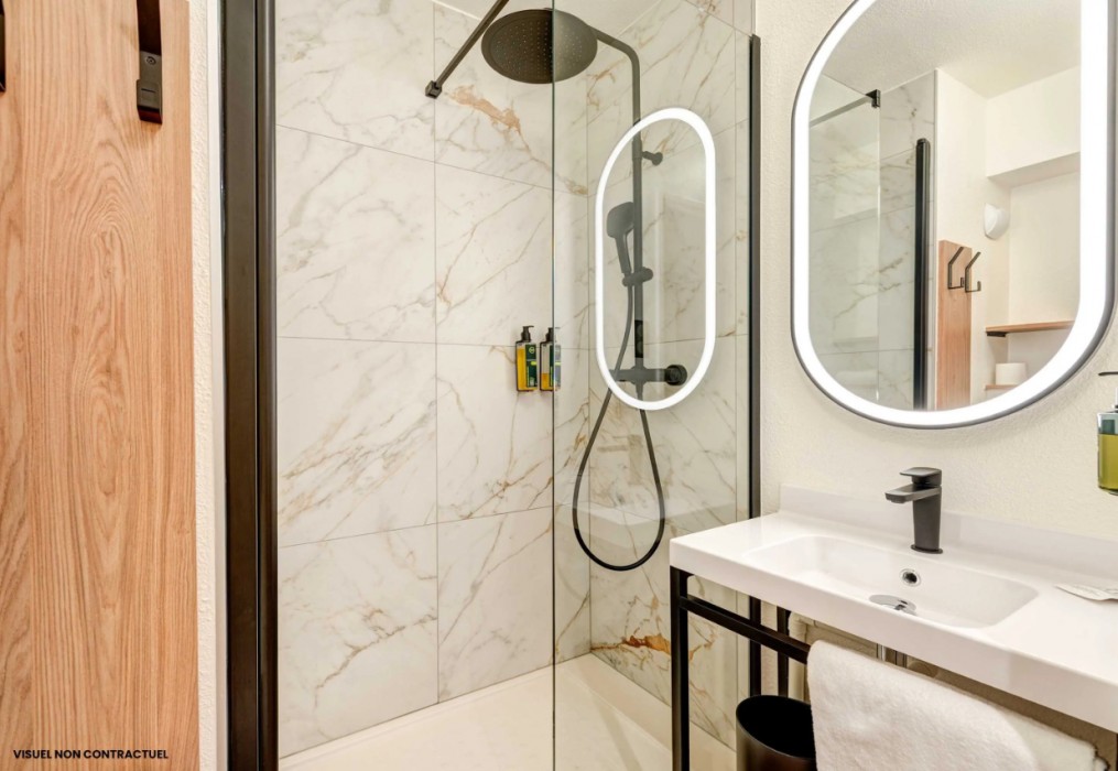 B&B HOTEL Marne-la-Vallee Torcy Vaires 34/35