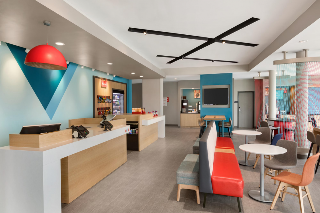 avid hotel Odessa Northwest by IHG 8/32