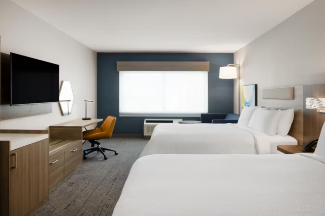 Holiday Inn Express And Suites Anchorage Midtown by IHG 15/60