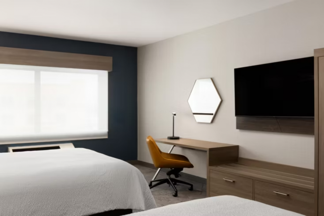 Holiday Inn Express And Suites Anchorage Midtown by IHG 13/60