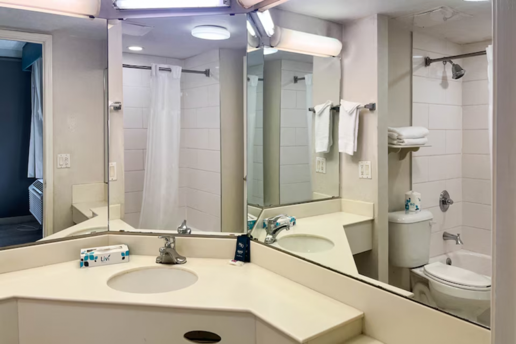 Motel6 Aurora CO Medical Center 11/23
