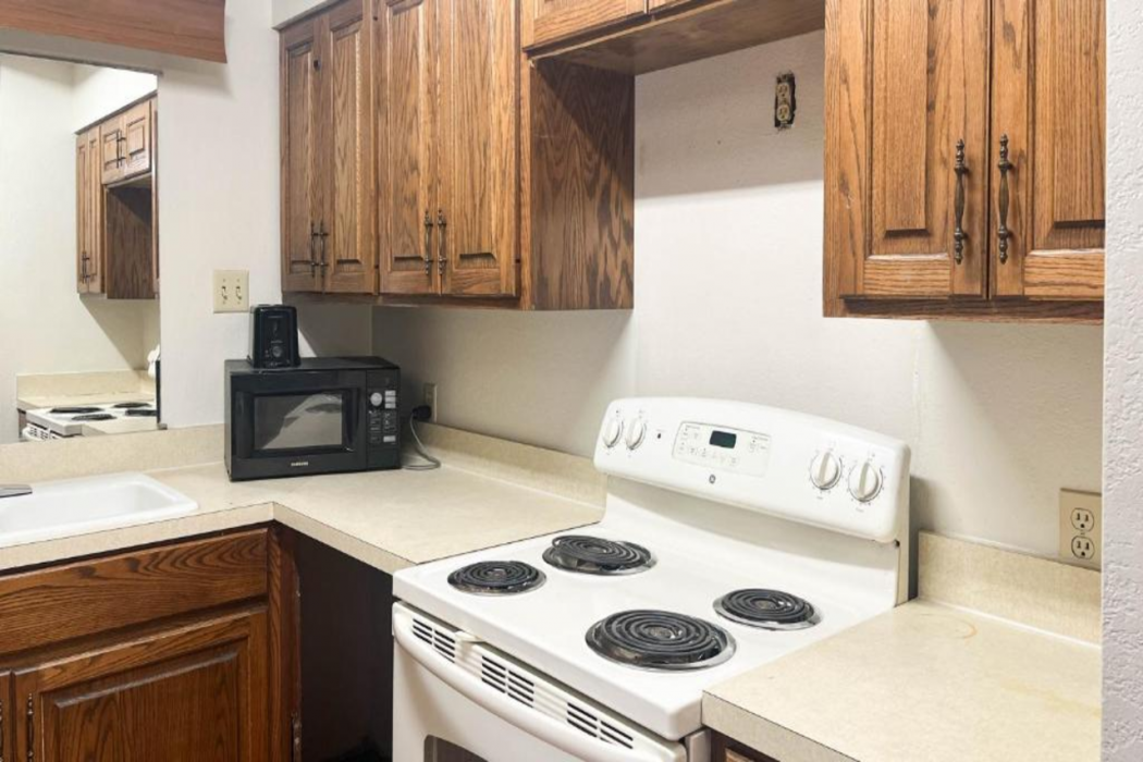 Studio6 Aurora CO Medical Center 8/24
