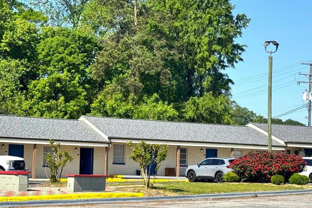 Williamston Inn NC Near Greenville US 64 7/33