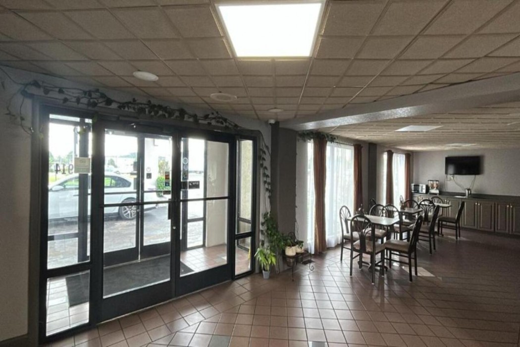 Travel Inn Lebanon Nashville Near I-40 9/61