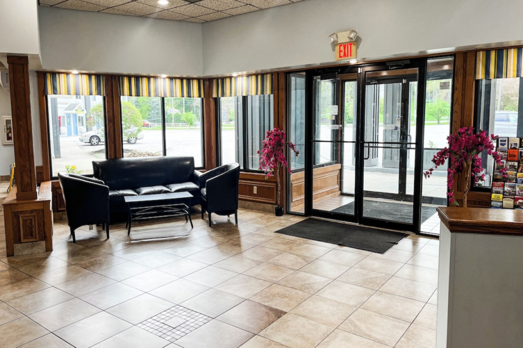 Studio6 Suites Tiffin OH 8/20