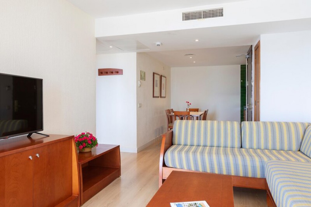 Hipotels Dunas Cala Millor Aparthotel 12/62