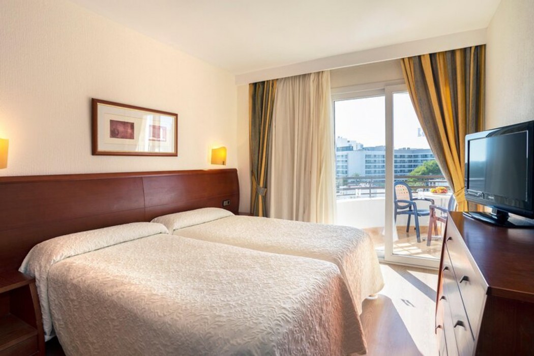 Hipotels Dunas Cala Millor Aparthotel 16/62