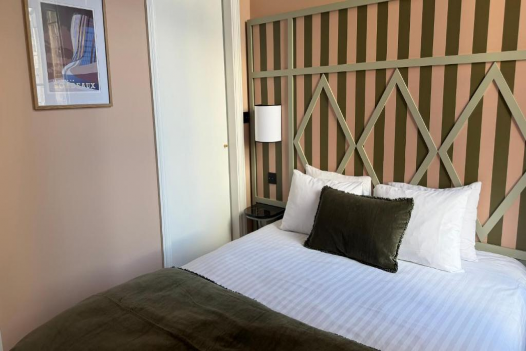Hotel Le Clos Huguerie (ex Maison du Lierre) 7/17