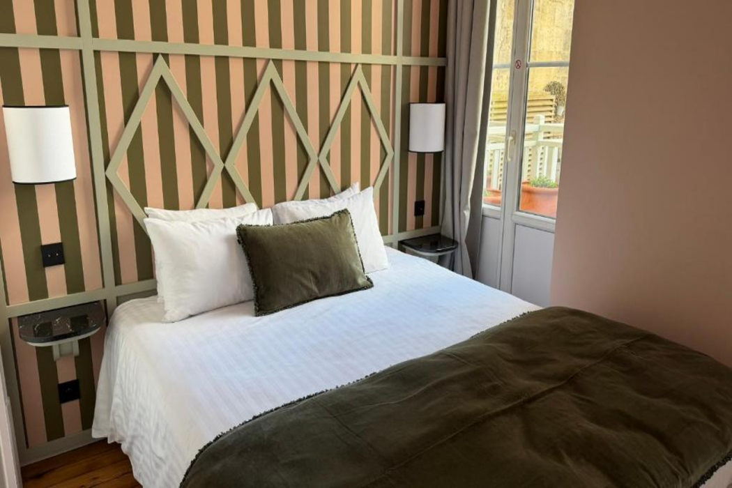 Hotel Le Clos Huguerie (ex Maison du Lierre) 9/17