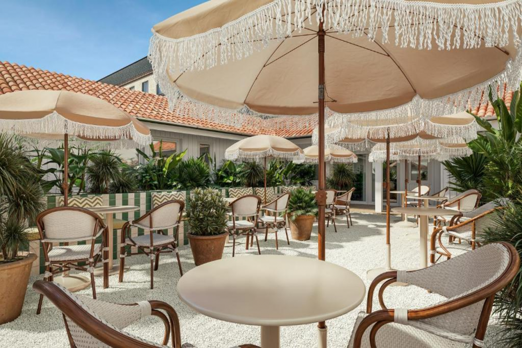Hotel Le Clos Huguerie (ex Maison du Lierre) 16/17