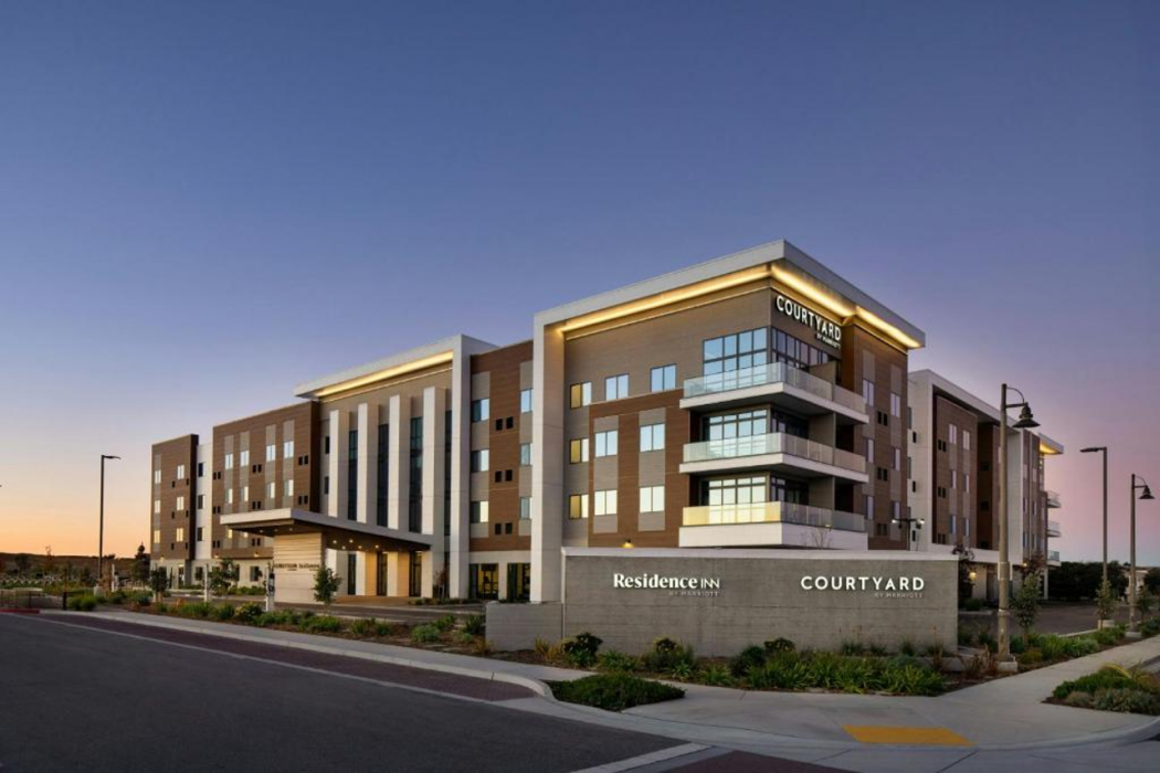 Courtyard By Marriot Sand City Monterey 1/12