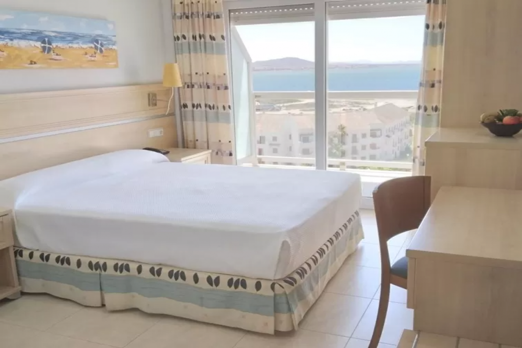 Gaviotas Hotel & Event Center 10/35