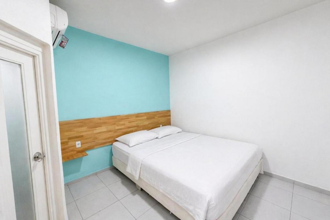 Hotel O near Bunda Thamrin Hospital formerly Airis Hotel 11/18