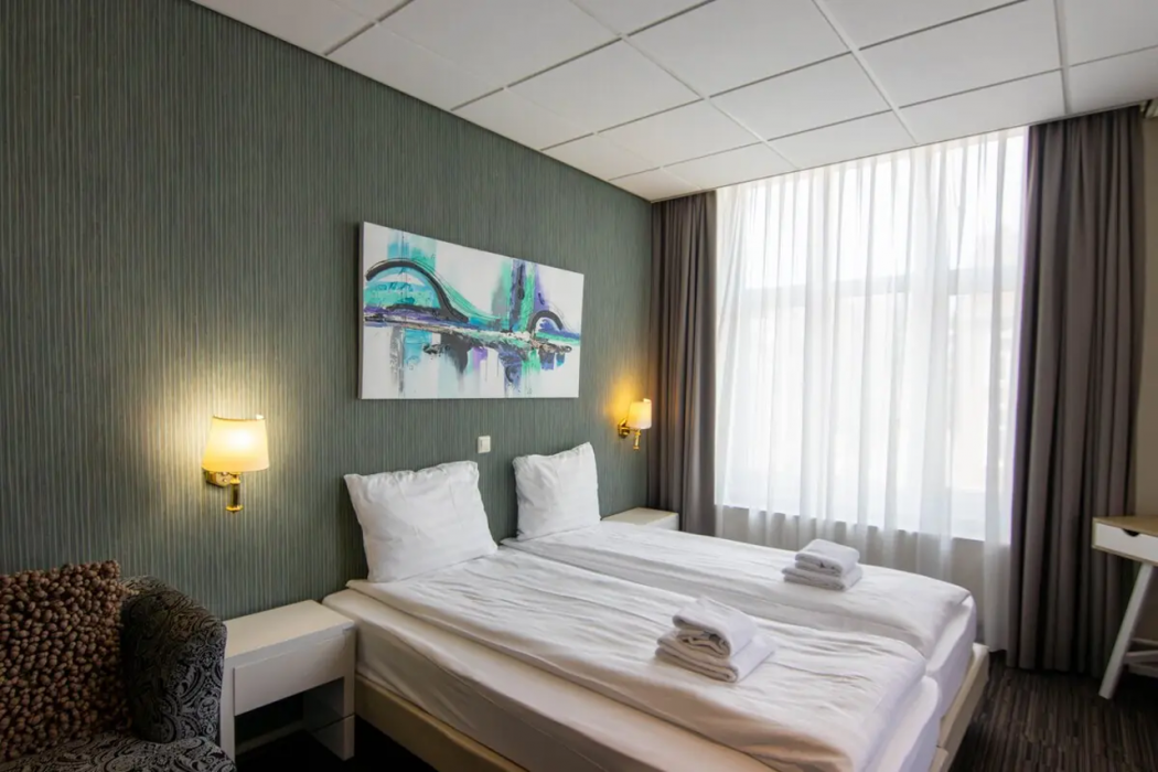 Grand Hotel Monopole 7/15