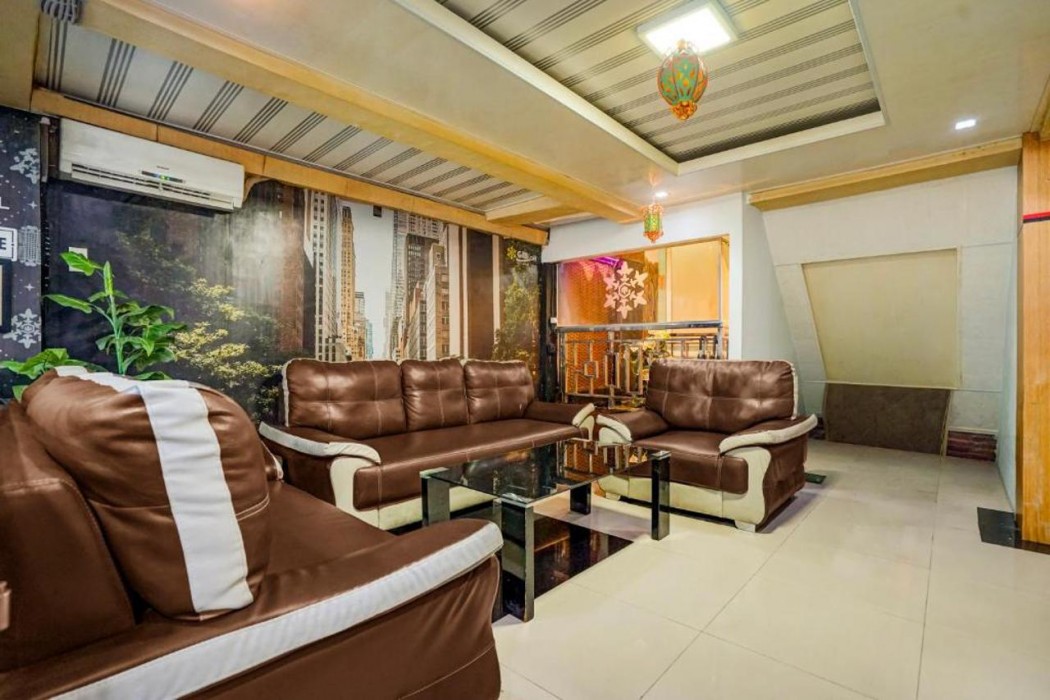 Townhouse Oak near Tugu Simpang Lima formerly GM Inn Hotel 9/10