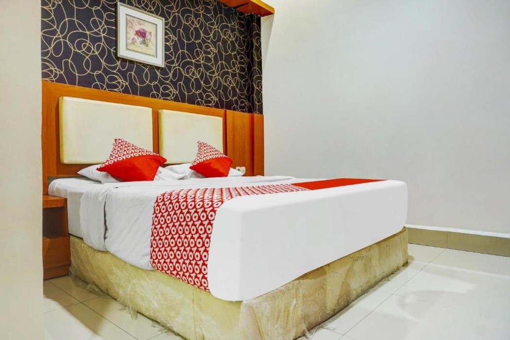 Hotel O near Mall Panakukang formerly Rika Hotel Makassar 11/30