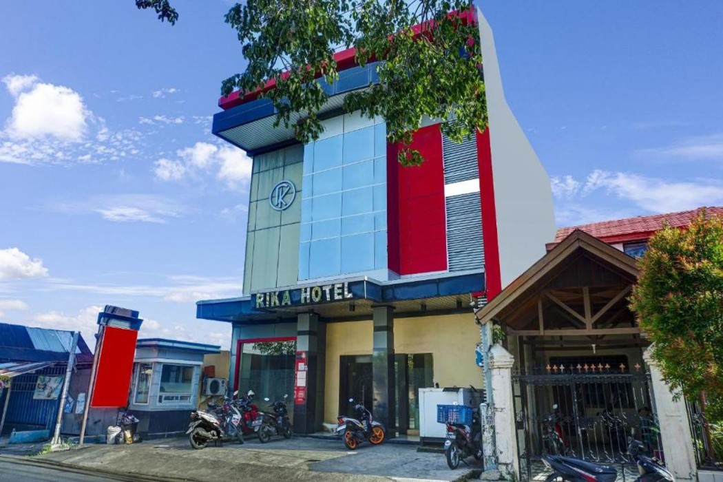 Hotel O near Mall Panakukang formerly Rika Hotel Makassar in MAKASSAR