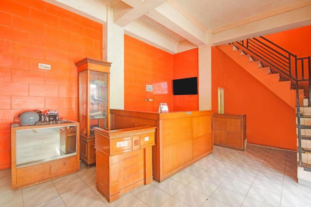 Hotel O near Mall Panakkukang formerly Aza Guesthouse 11/34