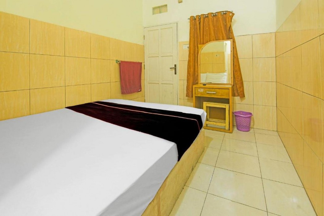 Hotel O near Mall Panakkukang formerly Aza Guesthouse 18/34