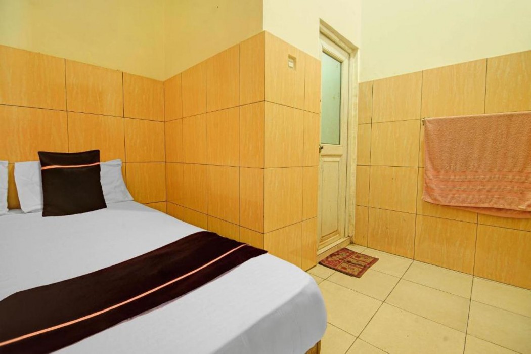 Hotel O near Mall Panakkukang formerly Aza Guesthouse 20/34
