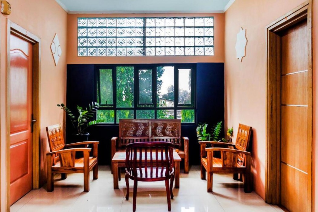 Hotel O near Universitas Pelita Harapan formerly Pelangi Guest House 17/25