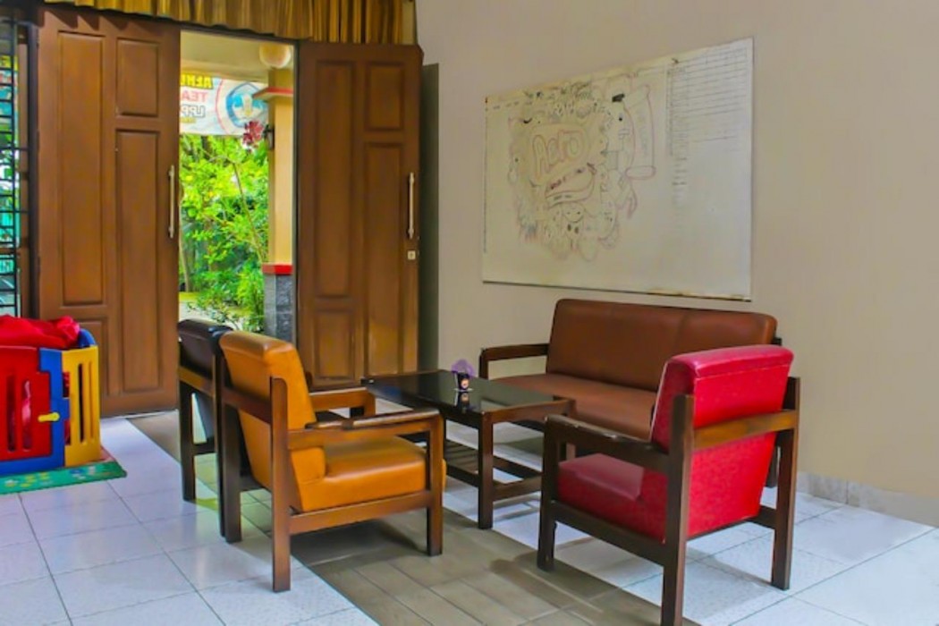 Collection O near Radin Inten II Airport formerly Hotel Aero 6/14