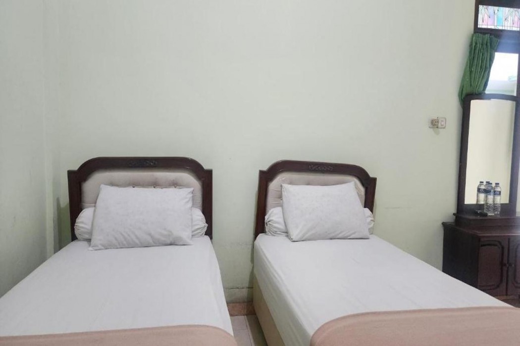 Hotel O near Primaya Hospital formerly La Buana Guest House 11/31