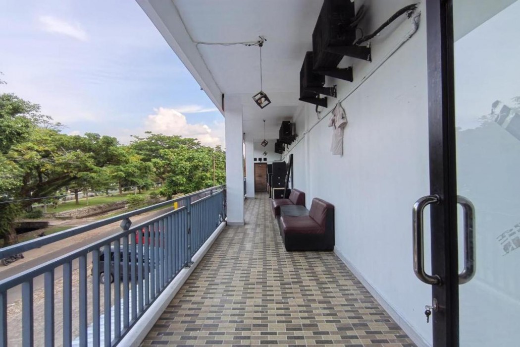 Hotel O near Palangka Raya Mall formerly Wisma Esun Bue Palangkaraya 19/26