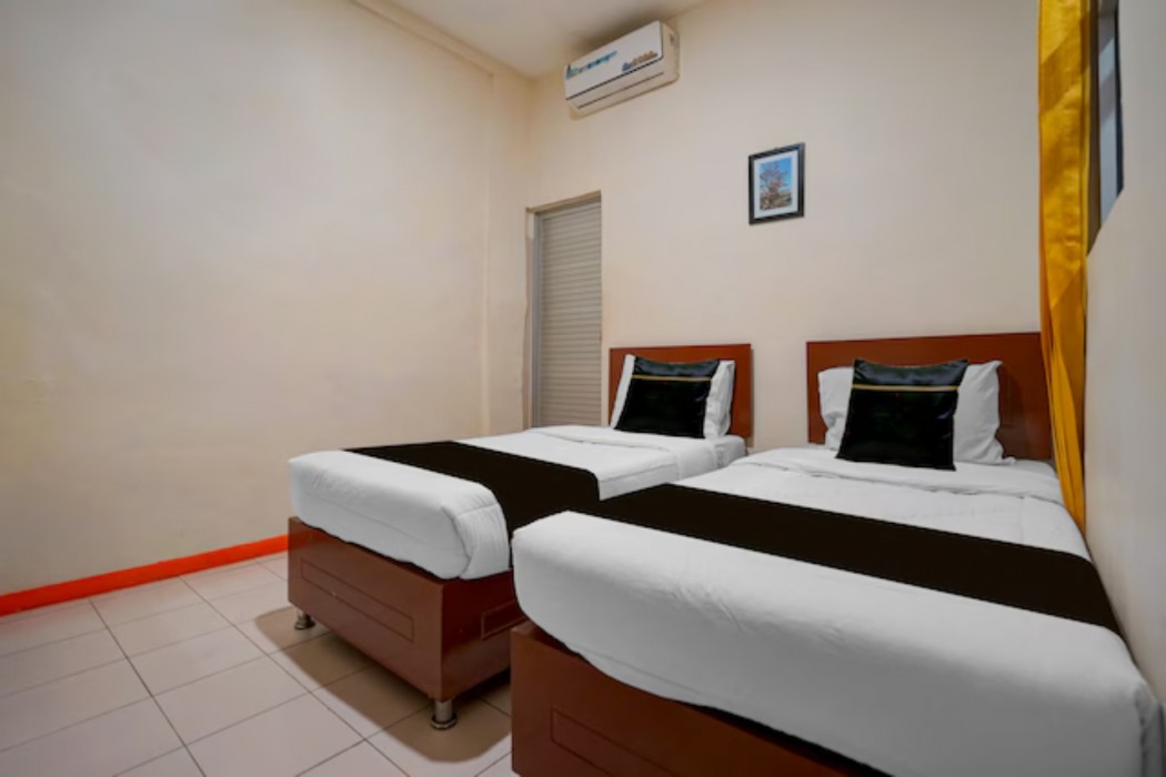 Townhouse Oak near RSUD Dr Zainoel Abidin formerly Poma Hotel 14/46