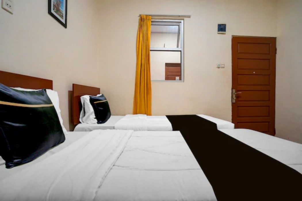 Townhouse Oak near RSUD Dr Zainoel Abidin formerly Poma Hotel 13/46
