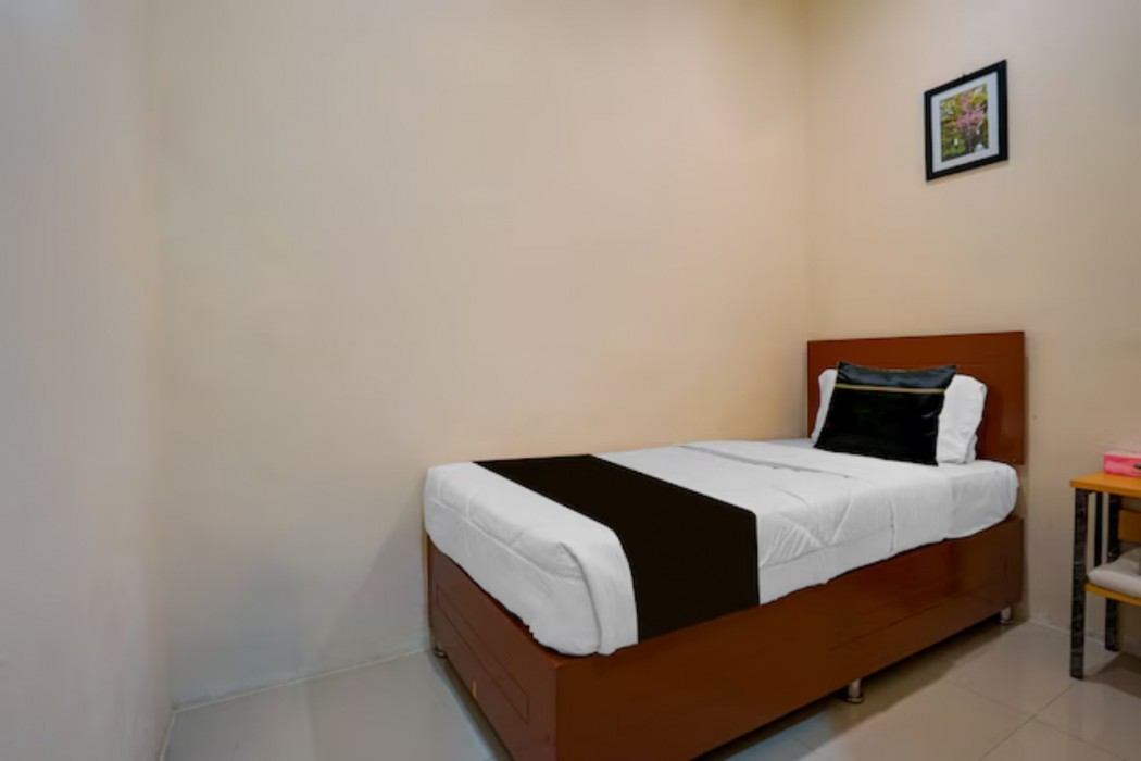 Townhouse Oak near RSUD Dr Zainoel Abidin formerly Poma Hotel 11/46
