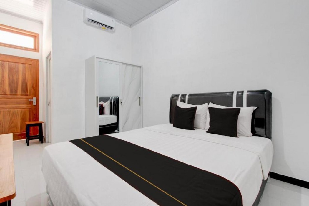 Hotel O Syariah near Plaza Ambarrukmo Yogyakarta formerly Teratai Inn 11/29
