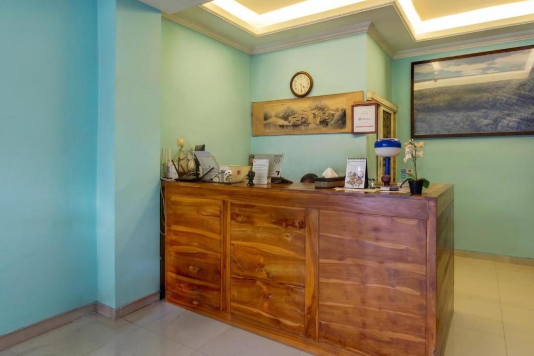 Lobby at Collection O near Stasiun Solo Balapan formerly WesBobo Inn, SURAKARTA
