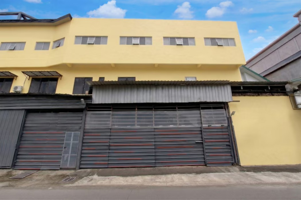 Hotel O near Ahmad Yani International Airport formerly North Bay Residence in SEMARANG