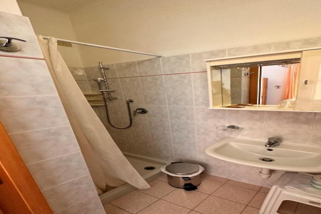 Room at Hotel Villa Paolina, PIETRA LIGURE
