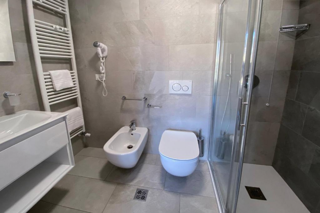 Room at Hotel Villa Paolina, PIETRA LIGURE