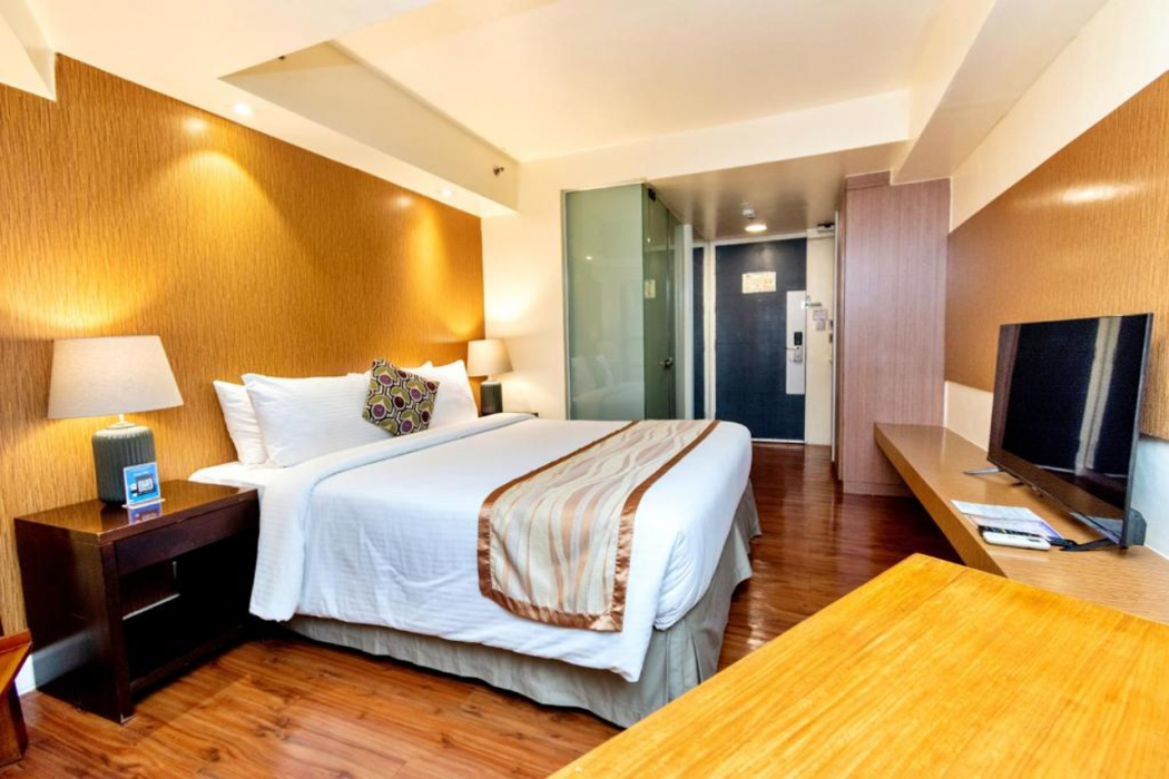 Ferra Premier Boracay by JG 11/62