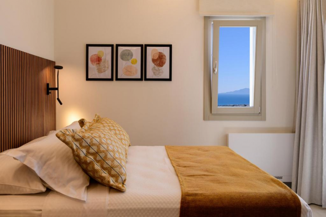 Eteo Santorini Luxury Suites 5/8