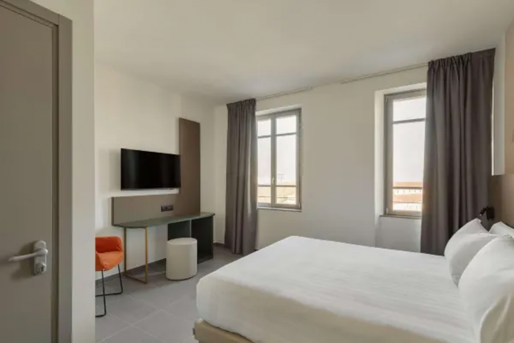 B&B HOTEL Piacenza 8/15