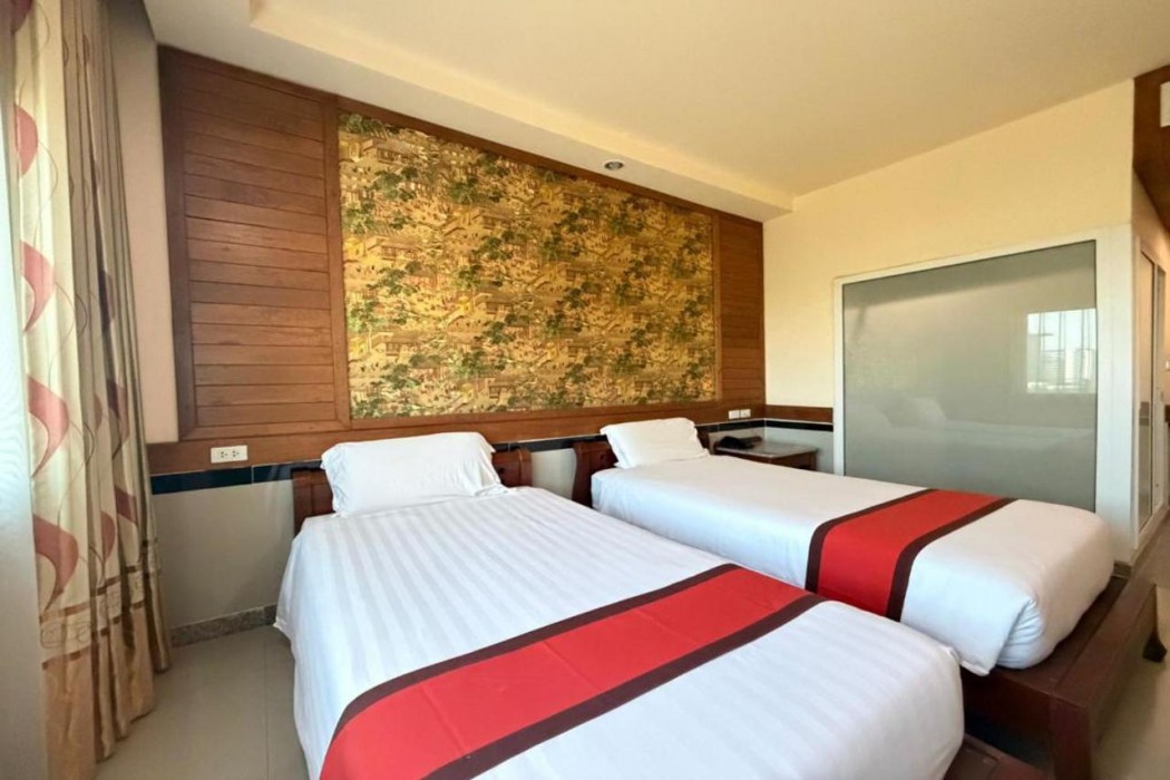 Sunday Grand Jomtien Pattaya 13/41