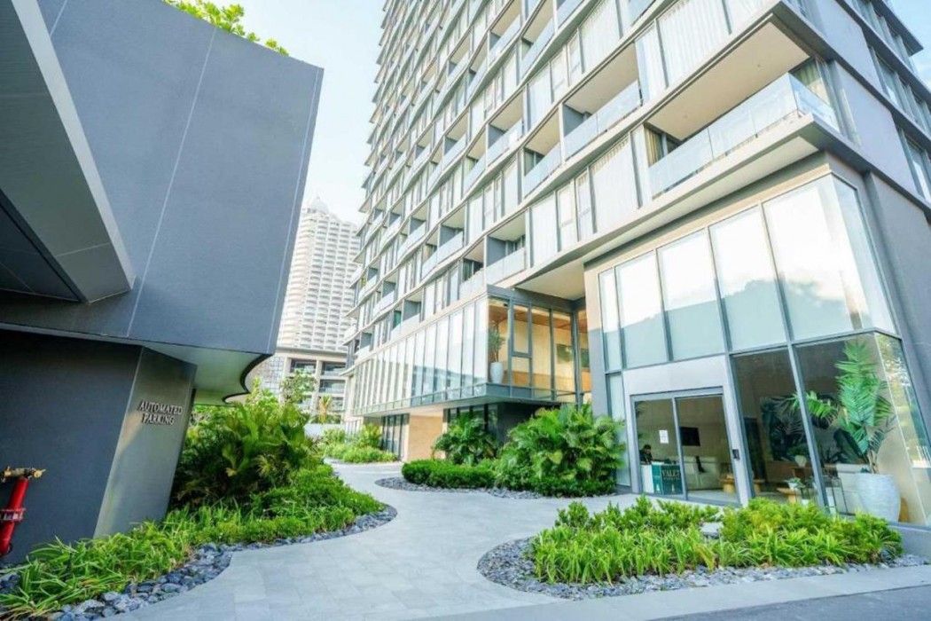 Luxury 2BR Sea View Apartment with Private Lift and Free Parking in PATTAYA